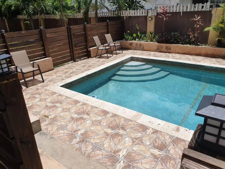 Central Upscale New Kingston Apt With Pool エクステリア 写真