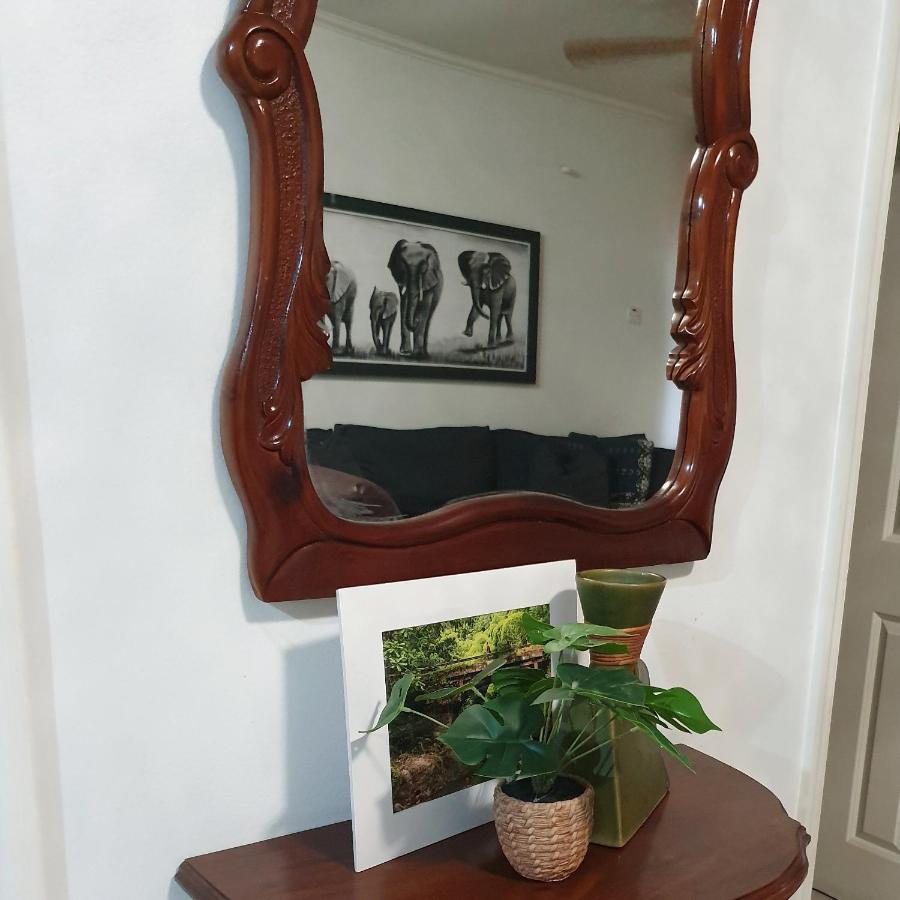 Central Upscale New Kingston Apt With Pool エクステリア 写真